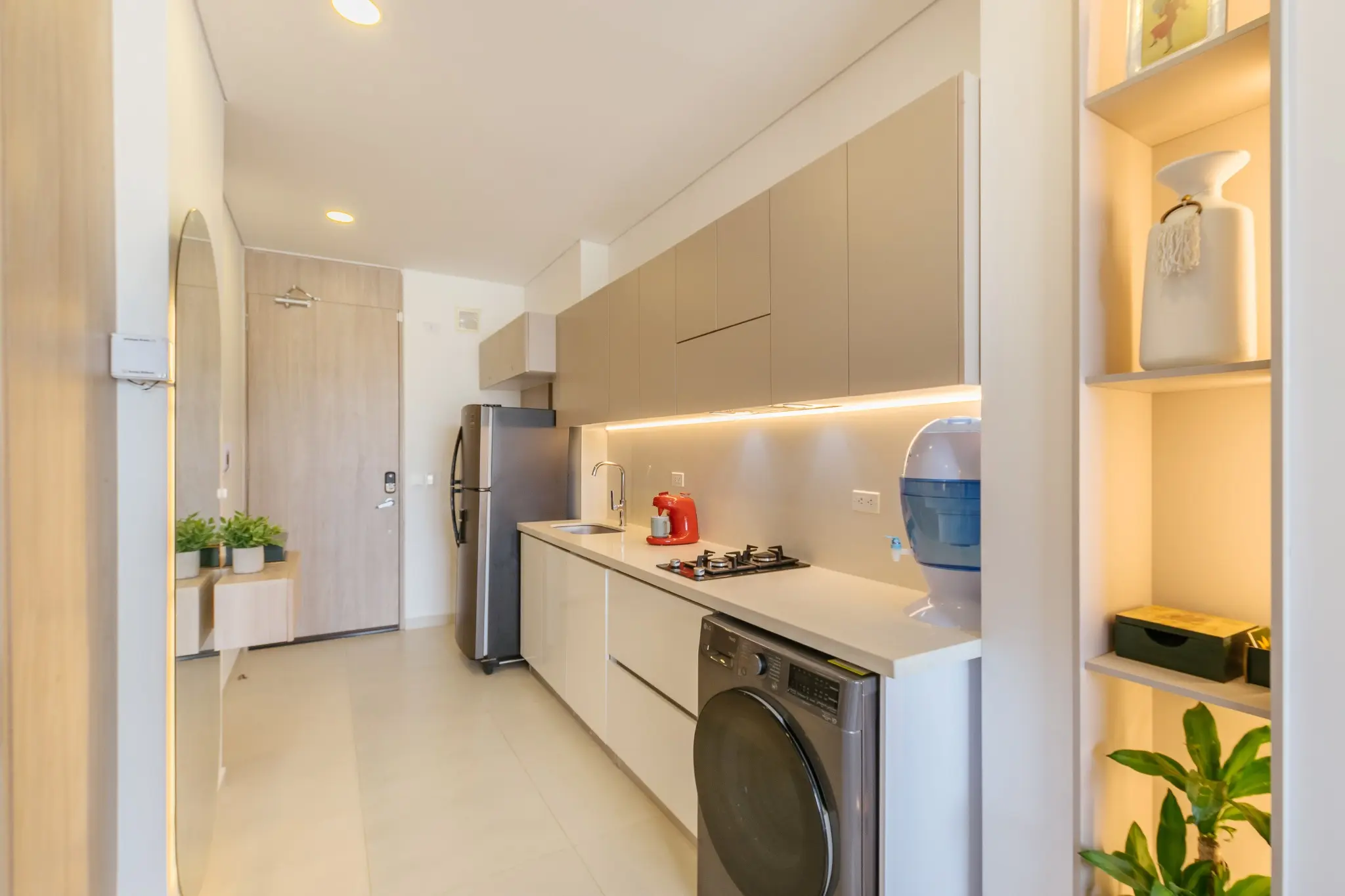Cocina integrada y equipada.
